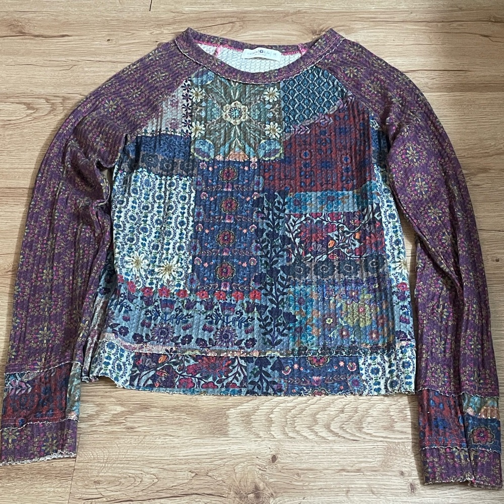 NATURAL LIFE Multicolor Patchwork Crewneck Sweater with Purple Raglan Sleeves